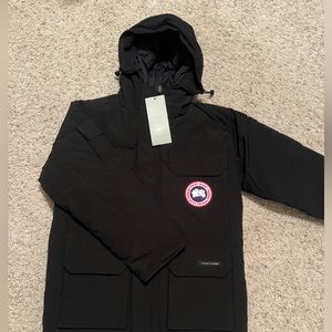 Canada Goose Expedition size XL Black Brand new with tags